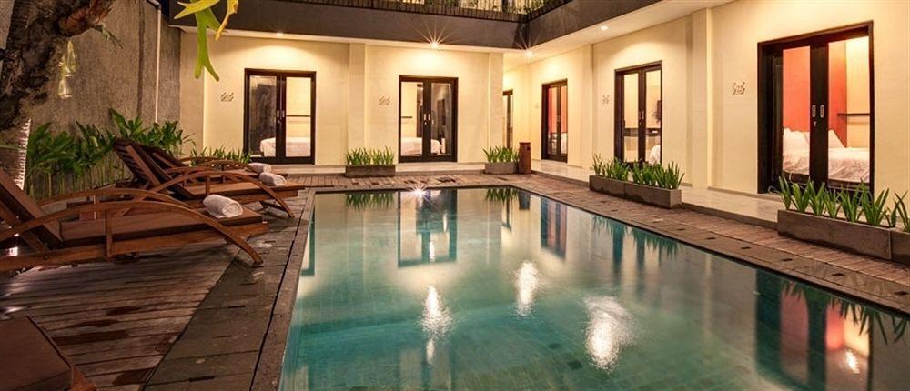 Zuk Hotel Легиан Екстериор снимка