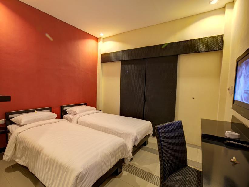 Zuk Hotel Легиан Екстериор снимка