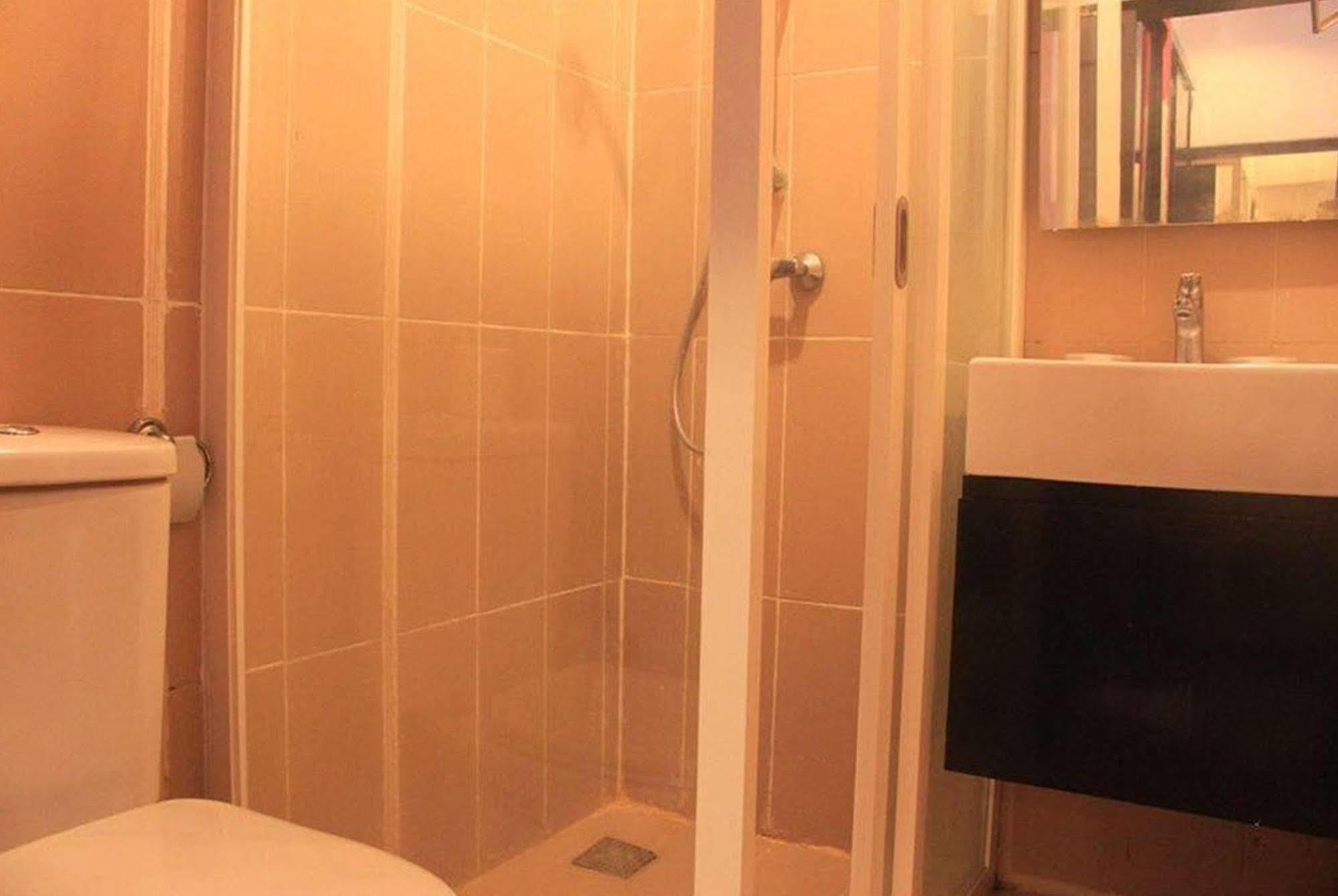 Zuk Hotel Легиан Екстериор снимка
